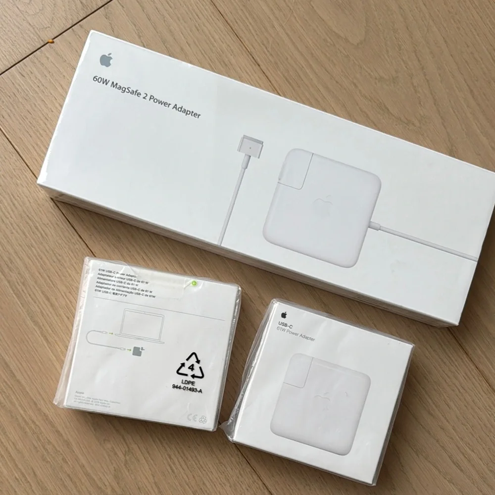 Apple MagSafe 2 Power Adapter+ 2 USB-C 61W Power Adapter. NEW
